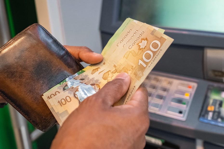 new canada workers benefit payments 2023 rolling out
